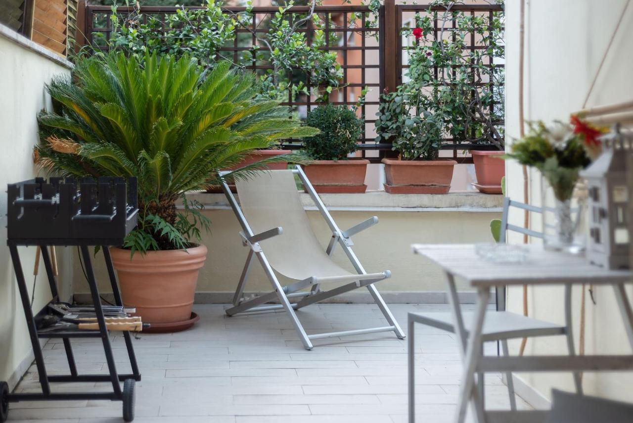 Penthouse Apartment With Terrace Close To Vatican โรม ภายนอก รูปภาพ