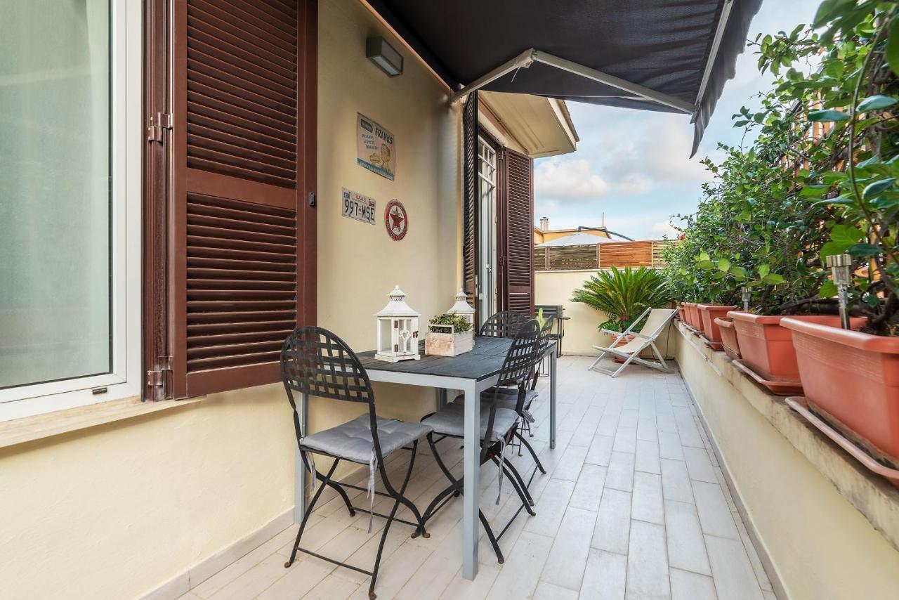 Penthouse Apartment With Terrace Close To Vatican โรม ภายนอก รูปภาพ