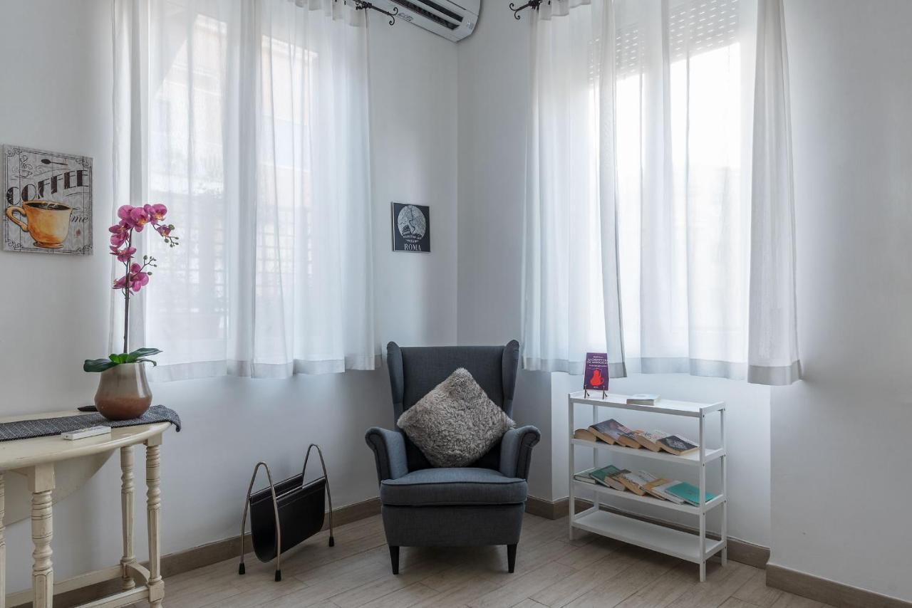 Penthouse Apartment With Terrace Close To Vatican โรม ภายนอก รูปภาพ